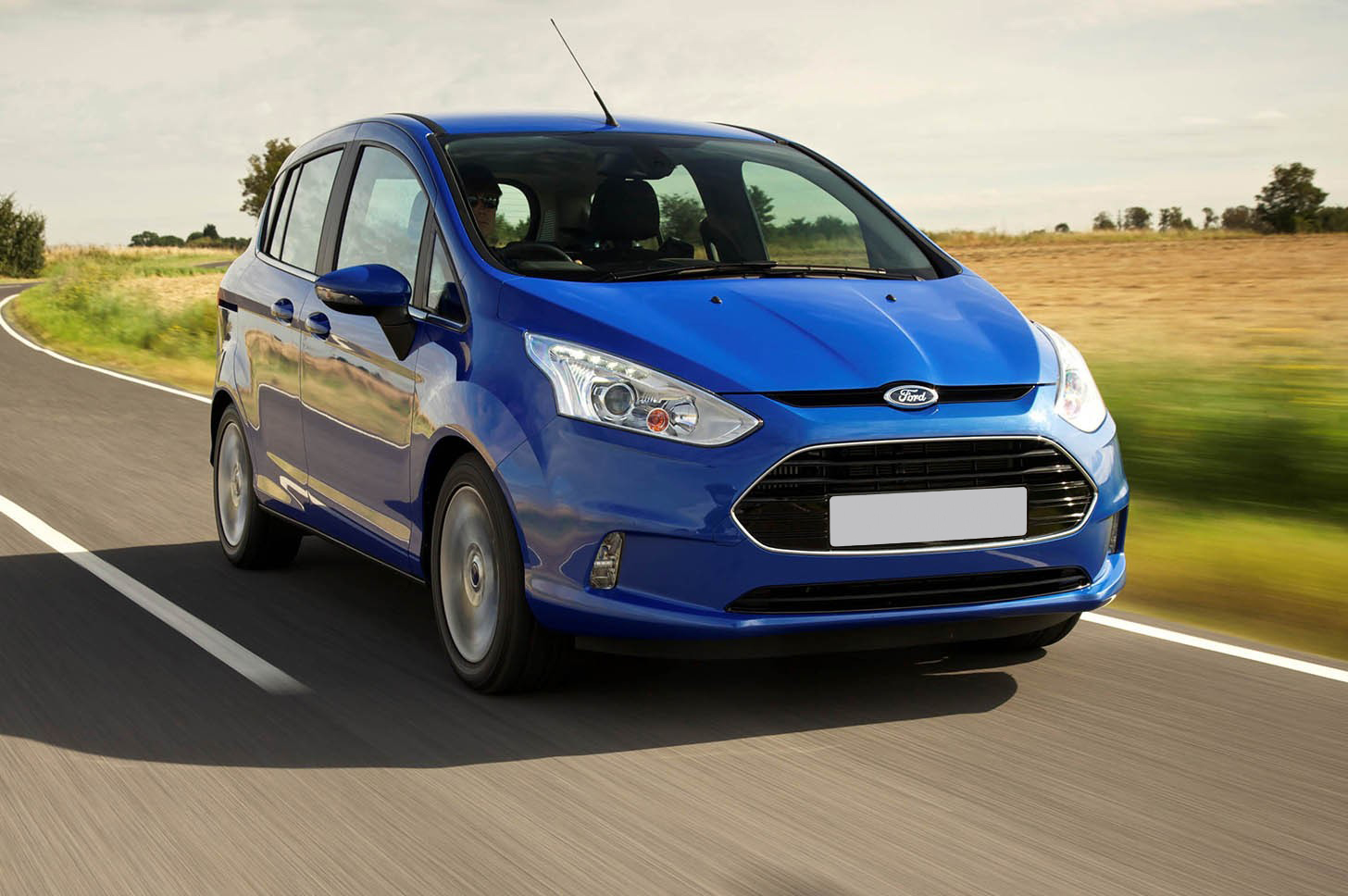 Ford B-Max Review | Carwow