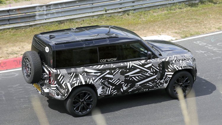 New Land Rover Defender SVX: special edition off-roader spotted