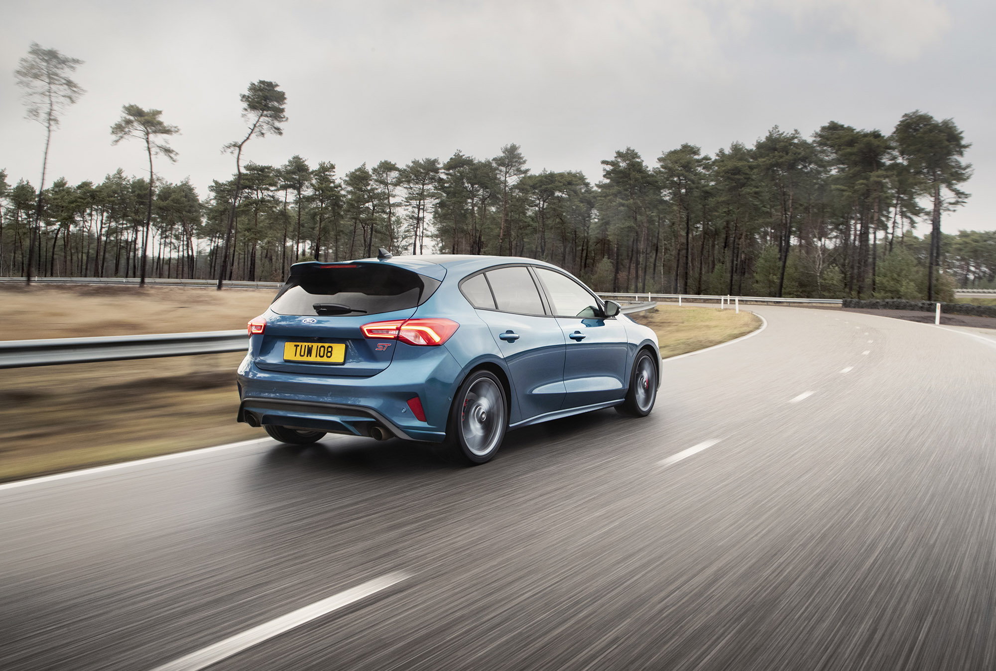 FordFocus-ST_2019_2.jpg?auto=format&cs=tinysrgb&fit=clip&ixlib=rb-1.1.0&q=60&w=1366