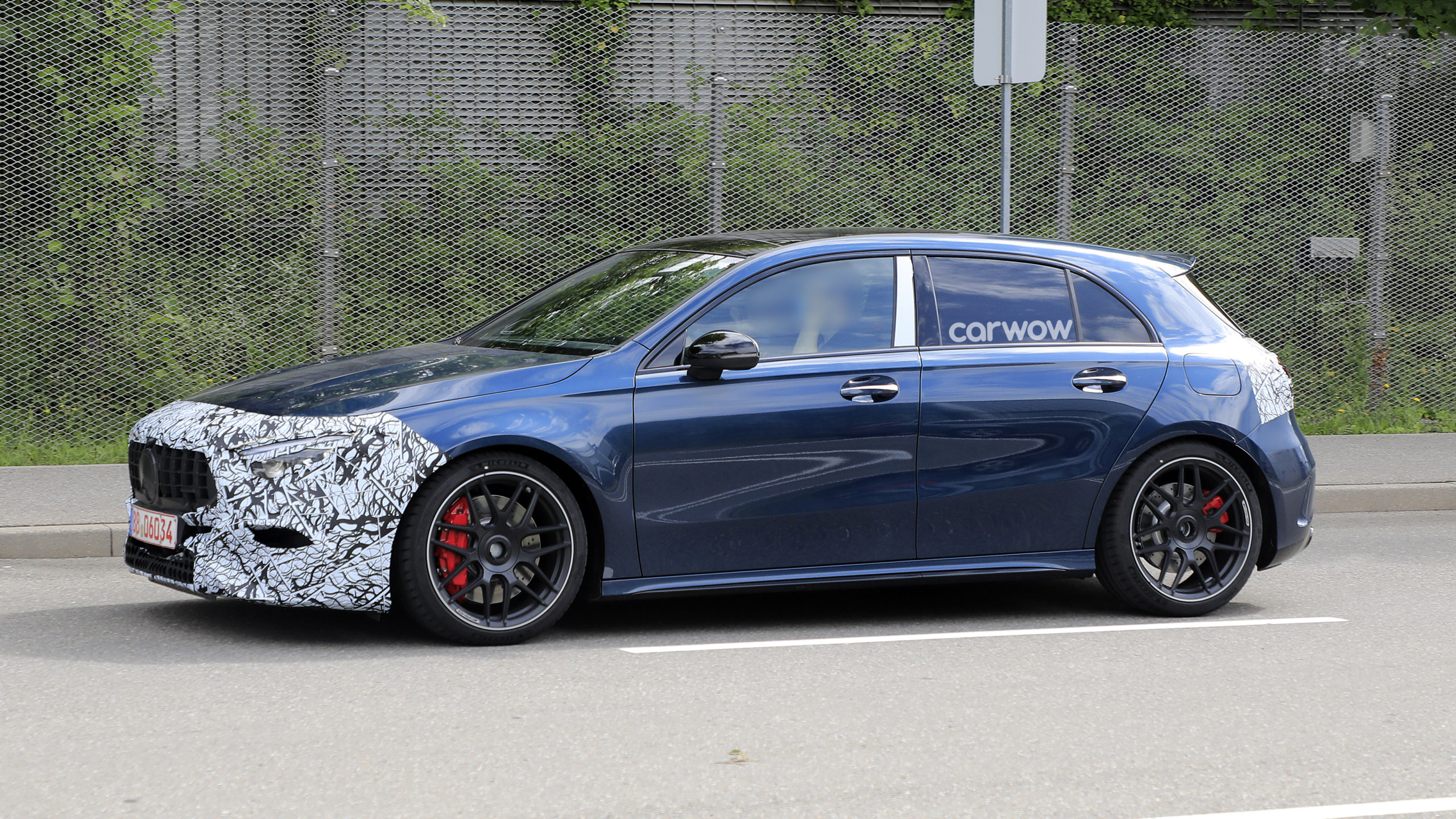 Мерседес amg 2022