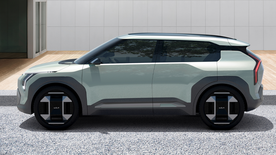 New Kia EV3 Concept Revealed: Baby SUV Takes Fight To Volvo EX30 | Carwow