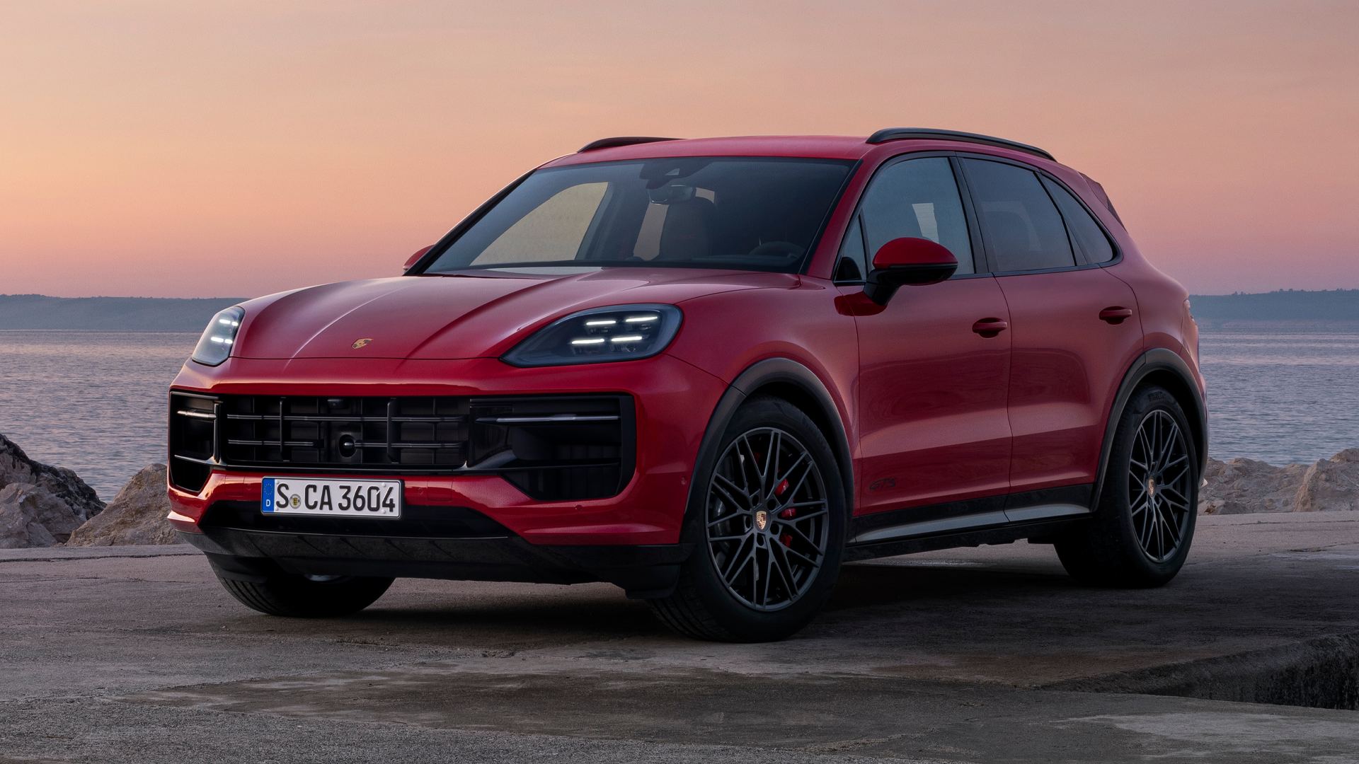 New Porsche Cayenne GTS revealed posh SUV gets more hardcore Carwow