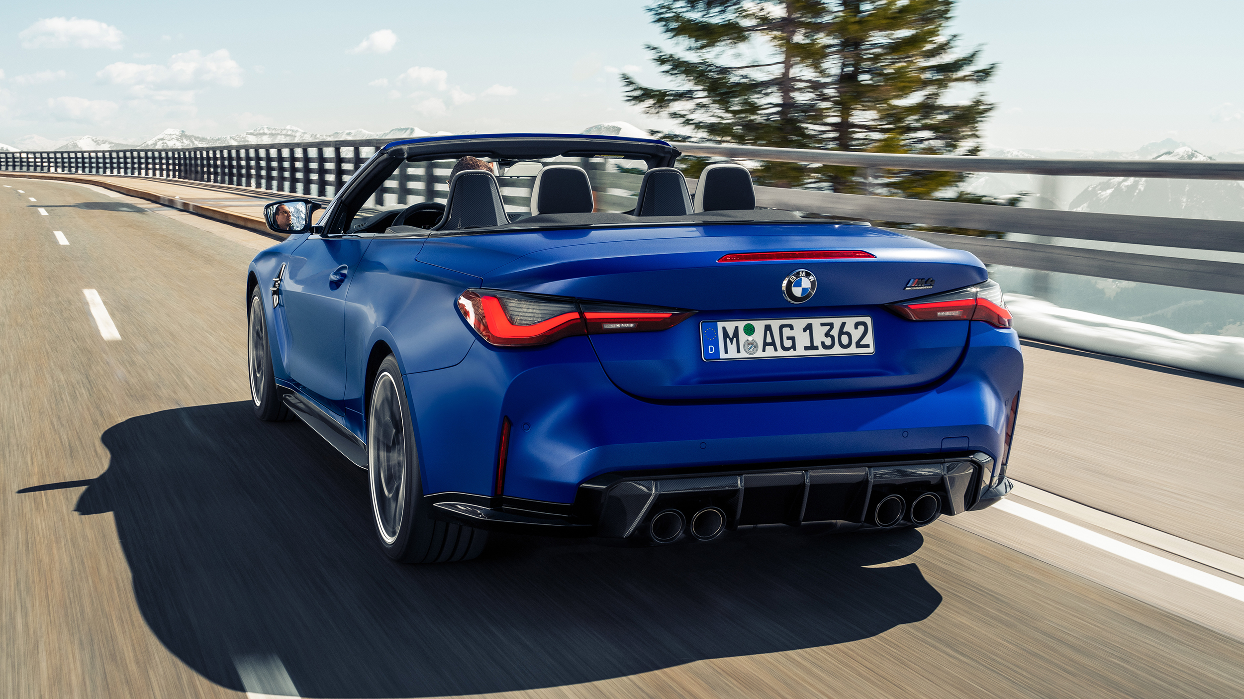 New BMW M4 Convertible revealed: price, specs and release date | carwow