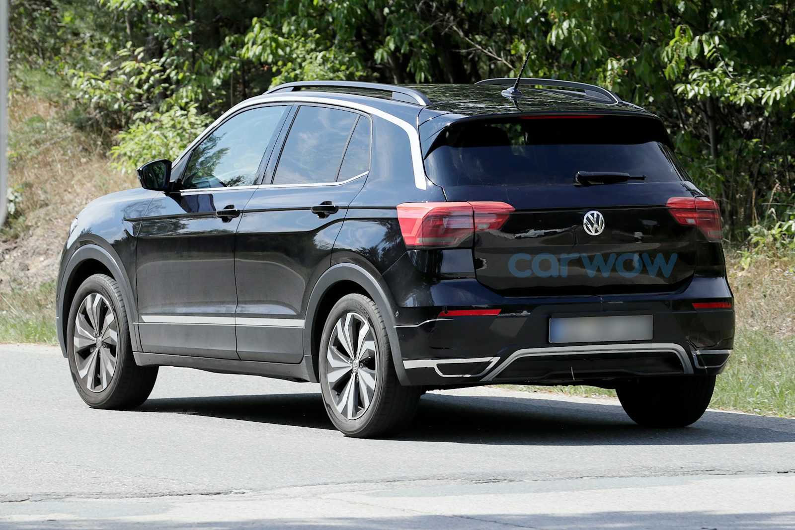 2019 VW TCross SUV price, specs and release date carwow