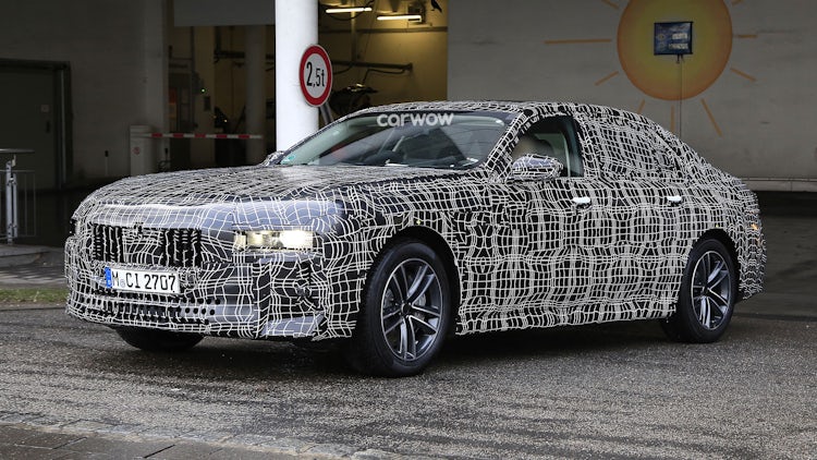 New 2022 BMW 7 Series spotted: price, specs and release date | carwow