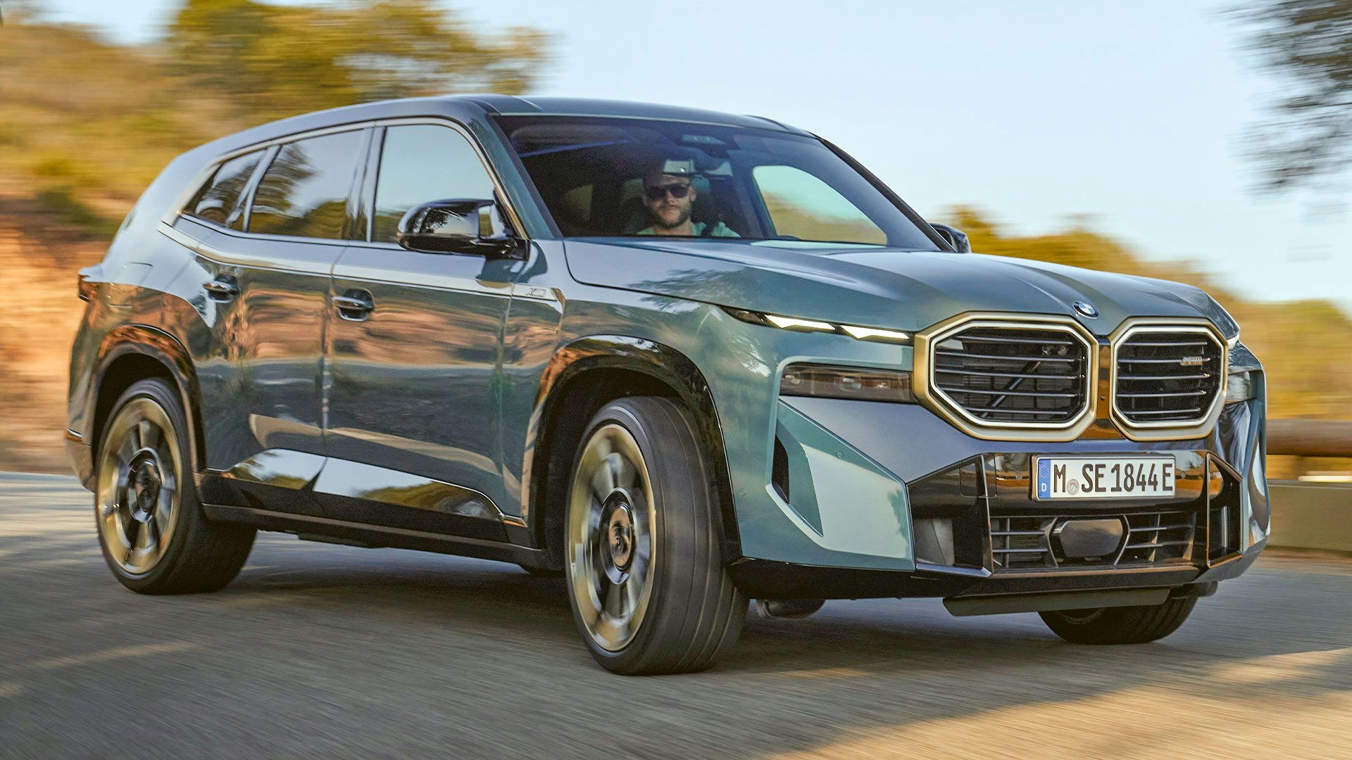 New BMW XM revealed: price, specs and release date | carwow