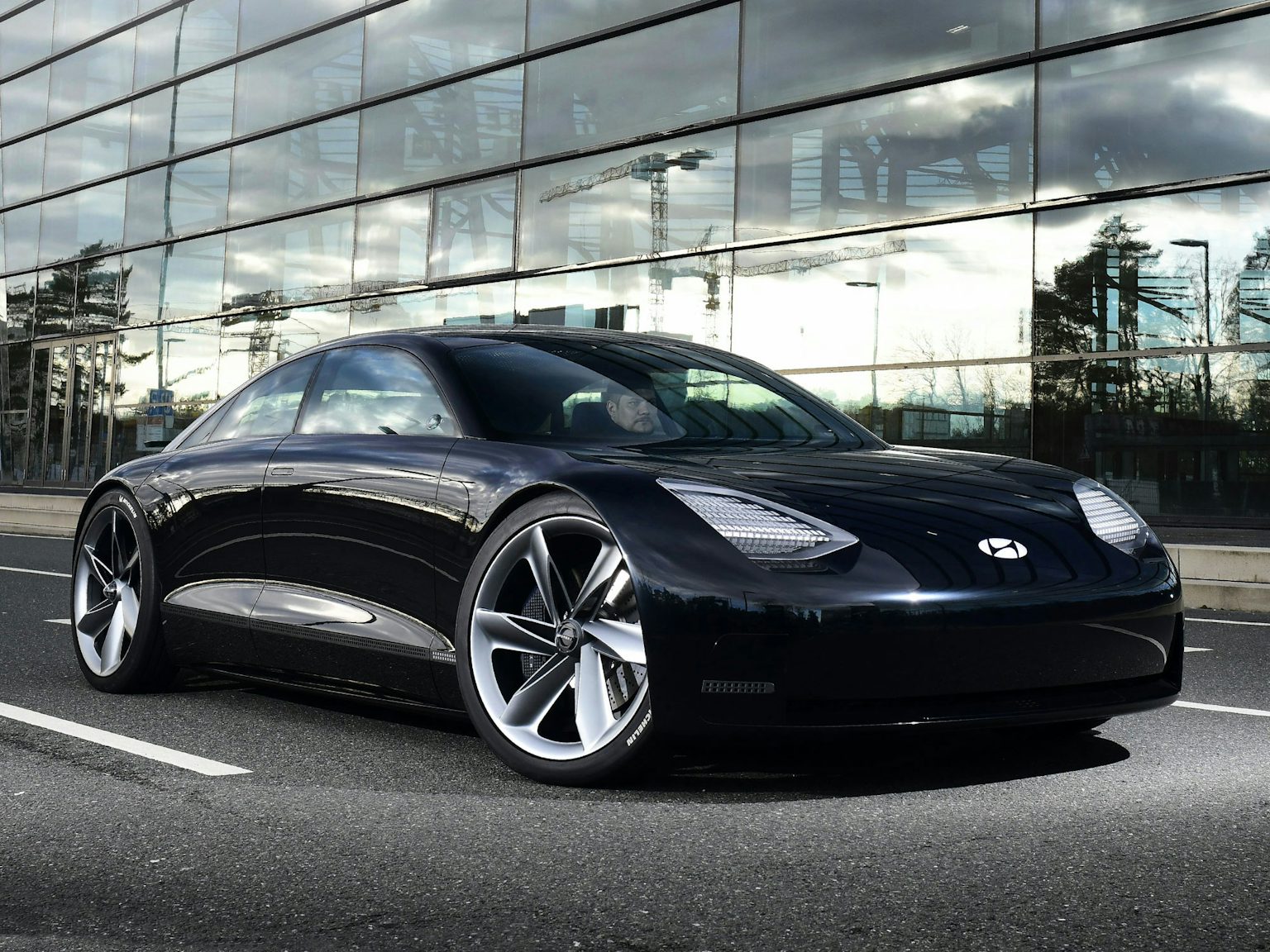 2022 Hyundai Ioniq 6 electric car: price, specs and release date | carwow