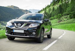 Nissan X Trail Vs Hyundai Santa Fe Seven Seat Crossovers