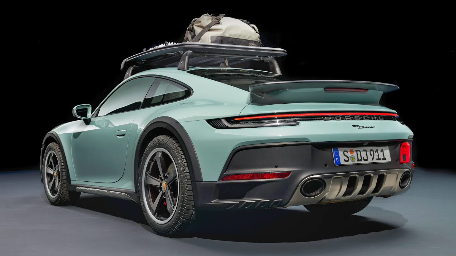New off-road Porsche 911 Dakar revealed: everything you need to know ...