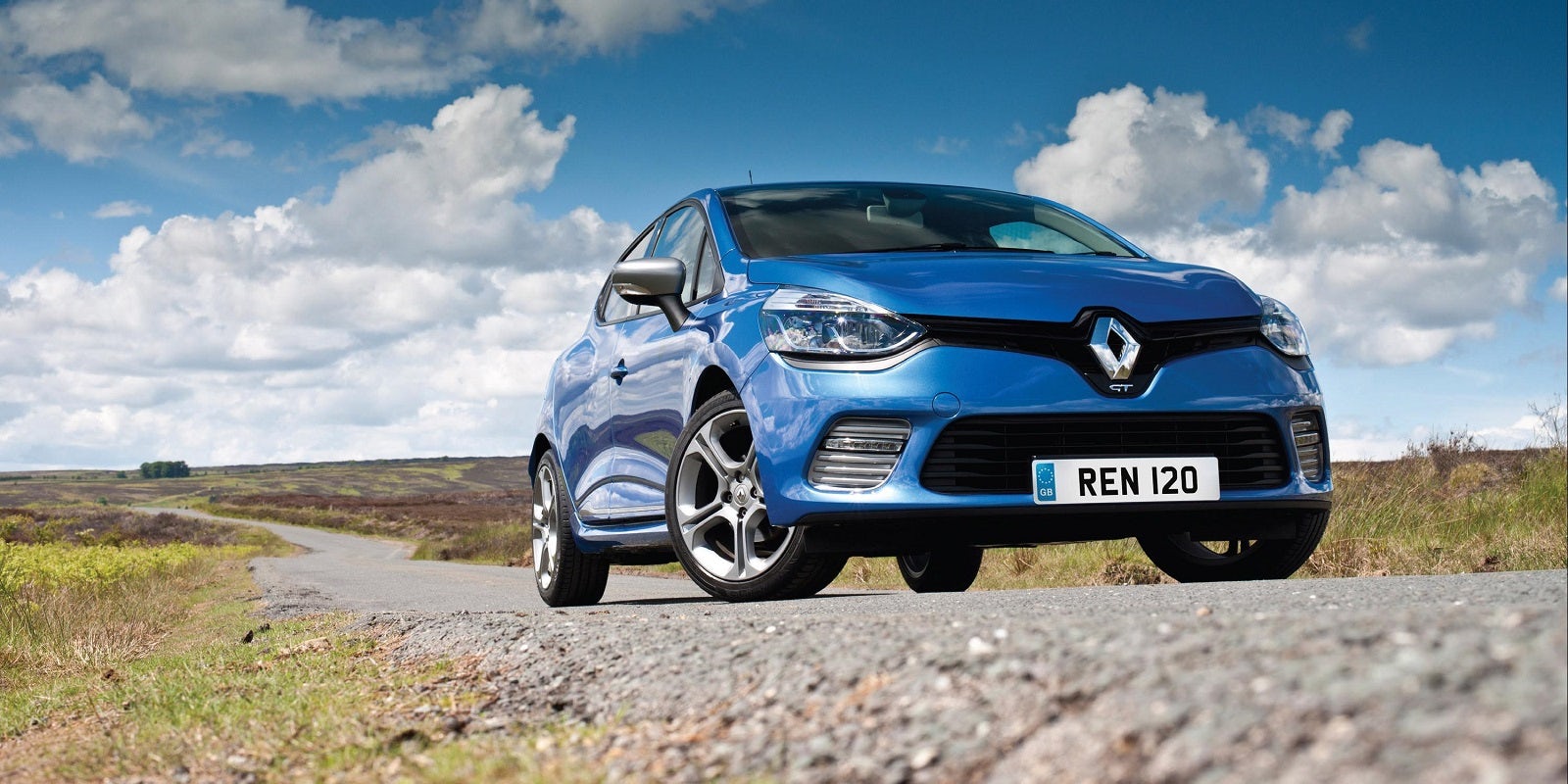 All-new Renault Clio: supermini to live-on with hybrid power and