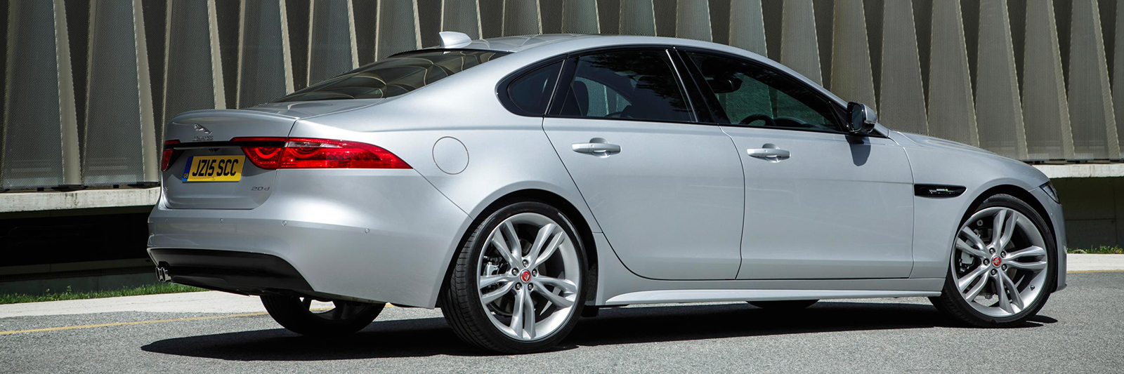 Jaguar XF sizes and dimensions guide carwow