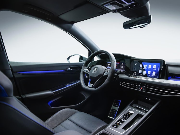 21 Vw Golf R On Sale Now Price And Specs Revealed Carwow